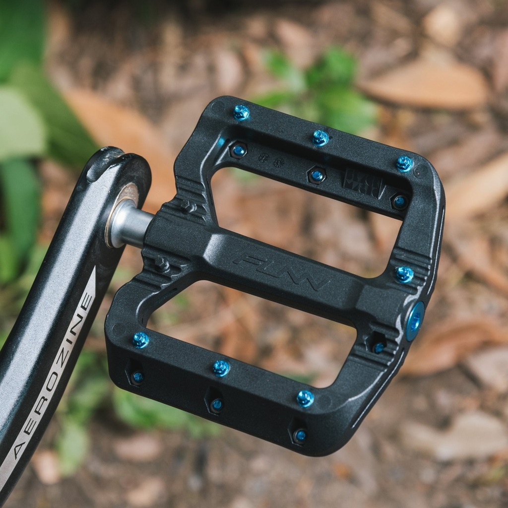 FUNN Black Magic DH/BMX pedál [fekete-arany]