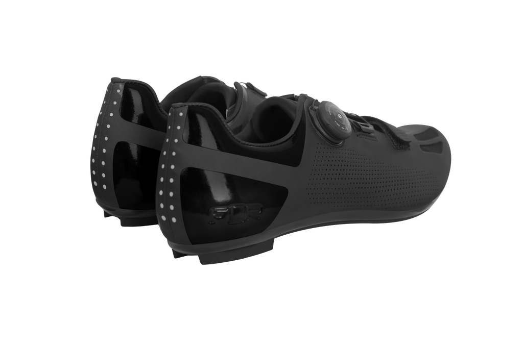 FLR F-11 országúti cipő [fekete, 42]