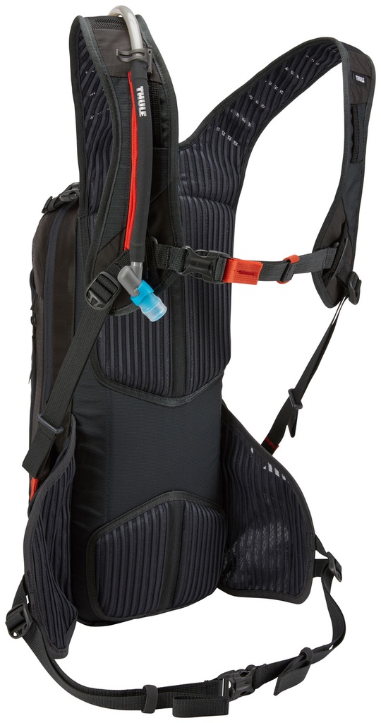 Táska THULE RAIL 12L háti + HydraPack fekete