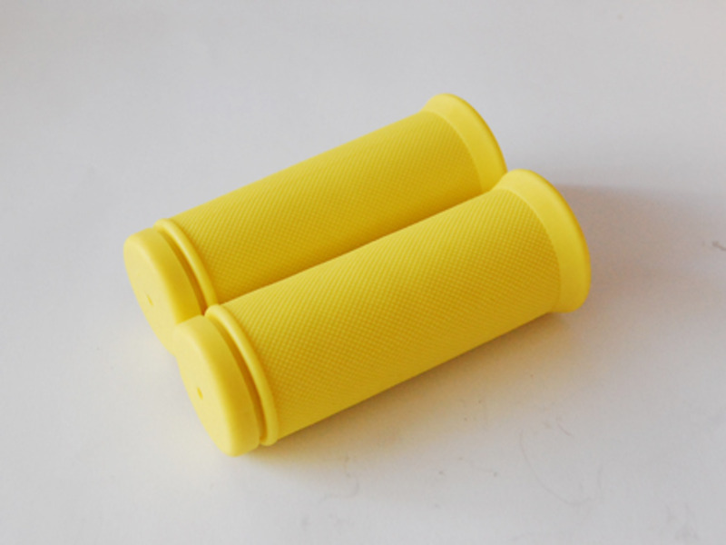 Csepel gumi markolat 86 mm sárga