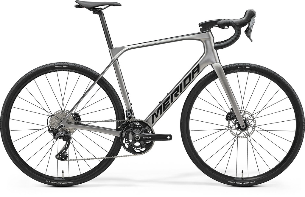MERIDA SCULTURA ENDURANCE GR 5000 II2 M FEGYVERSZÜRKE (FEKETE)