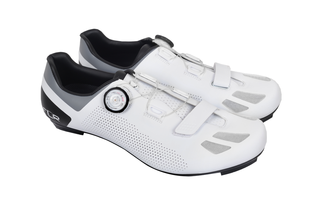 FLR F-11 országúti cipő [fehér, 46]