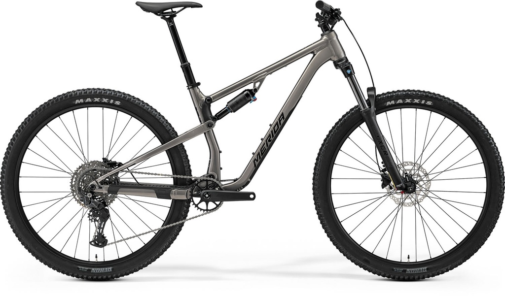 MERIDA ONE-TWENTY 300 SZÜRKE (FEKETE)